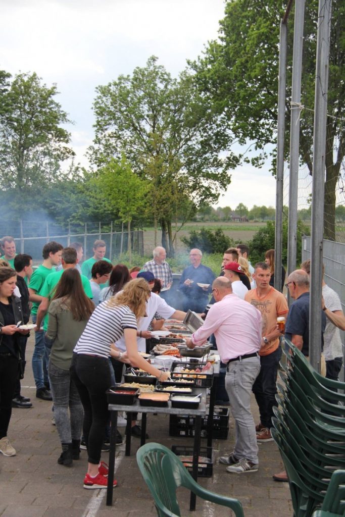 Seizoensafsluiting met BBQ: ben jij er ook bij?