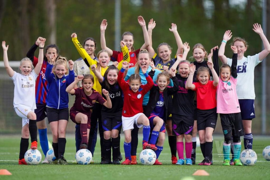 Volgend seizoen een meidenteam bij Milheezer Boys? Maak kennis tijdens inlooptraining